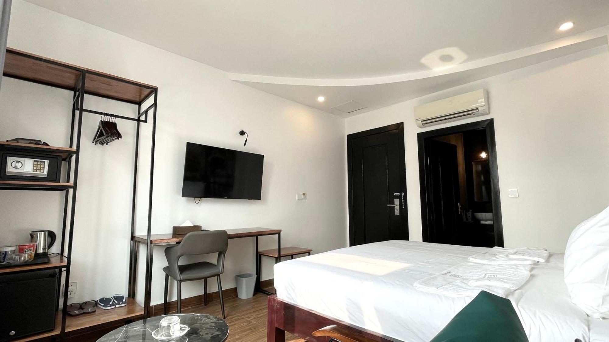Times Hotel At Bassac Lane Phnom Penh Dış mekan fotoğraf