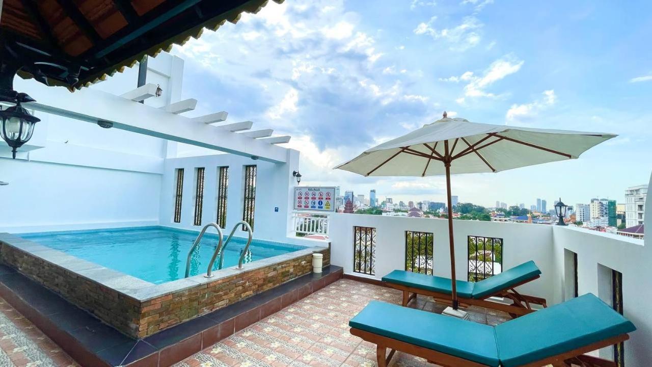 Times Hotel At Bassac Lane Phnom Penh Dış mekan fotoğraf