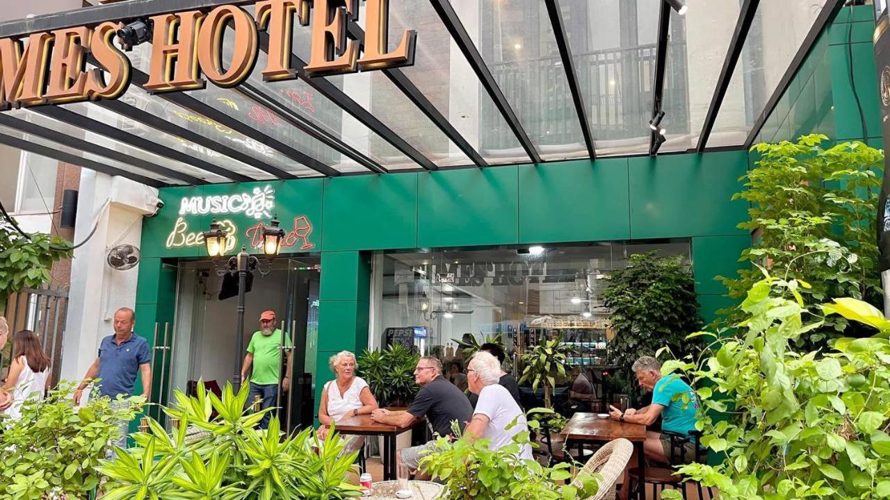 Times Hotel At Bassac Lane Phnom Penh Dış mekan fotoğraf
